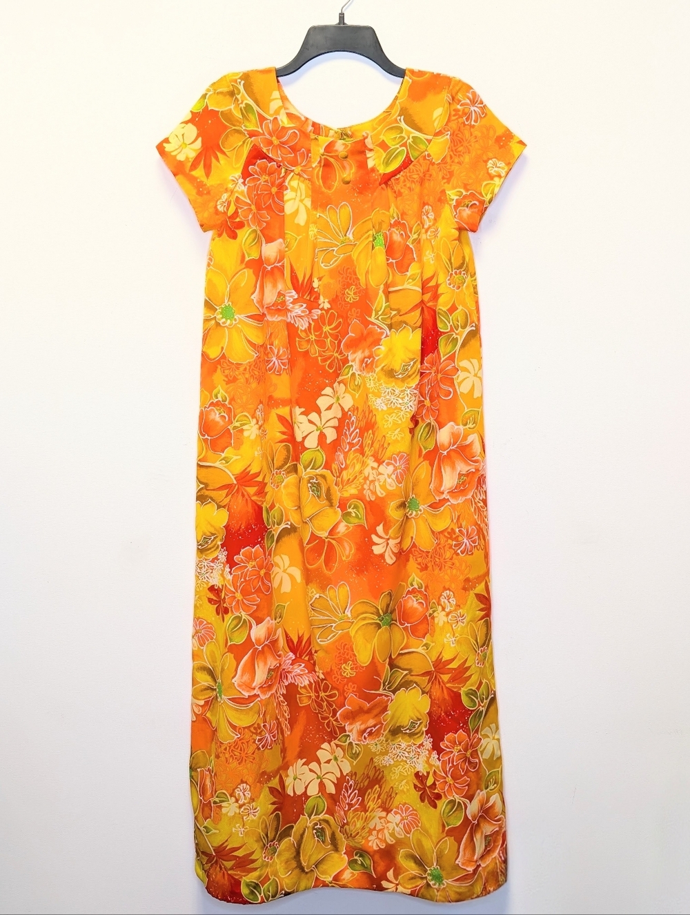 Vintage Reel Hawaii Muumuu Dress XS Petite Orange Floral Maxi Hawaiian 70s
